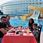 Grand Juno Beach Hotel